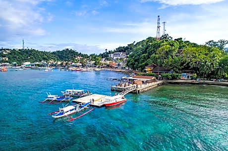 El Galleon Beach Resort