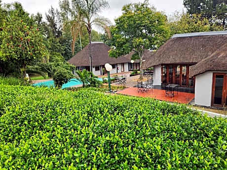 Shumba Valley Lodge Lanseria Airport