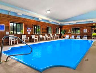 Super 8 by Wyndham Paris