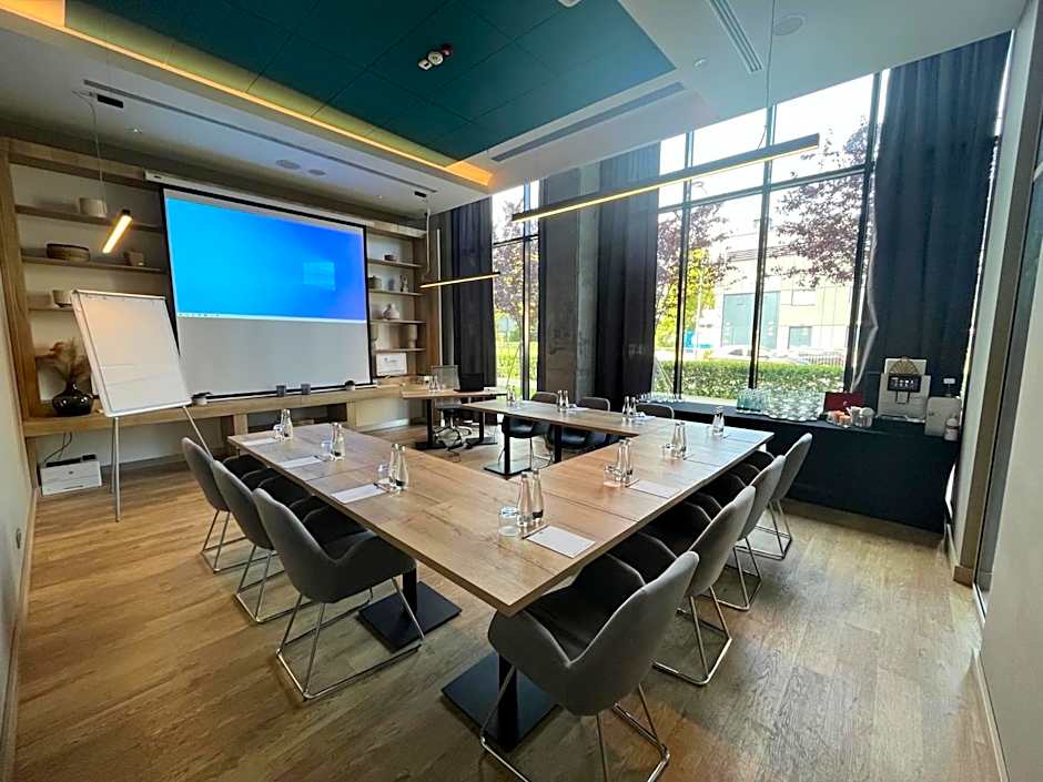 Hampton by Hilton Warszawa Mokotow
