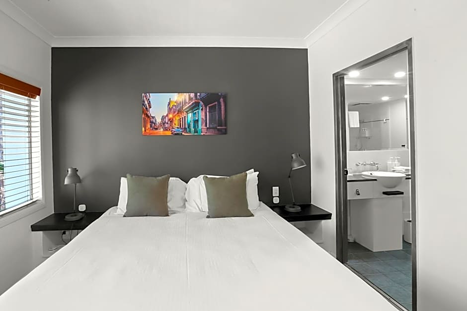 Alamanda Palm Cove Resort by Lancemore