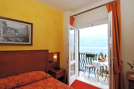 Double or Twin Room with Balcony