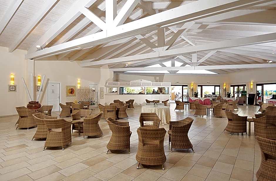 Hotel Club & Village Cala Fiorita