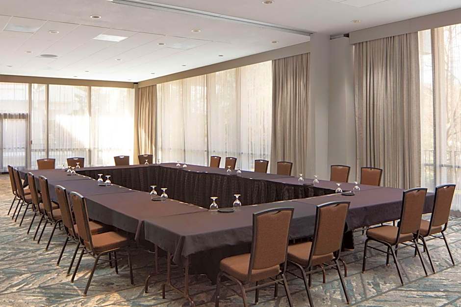 DoubleTree By Hilton Sacramento