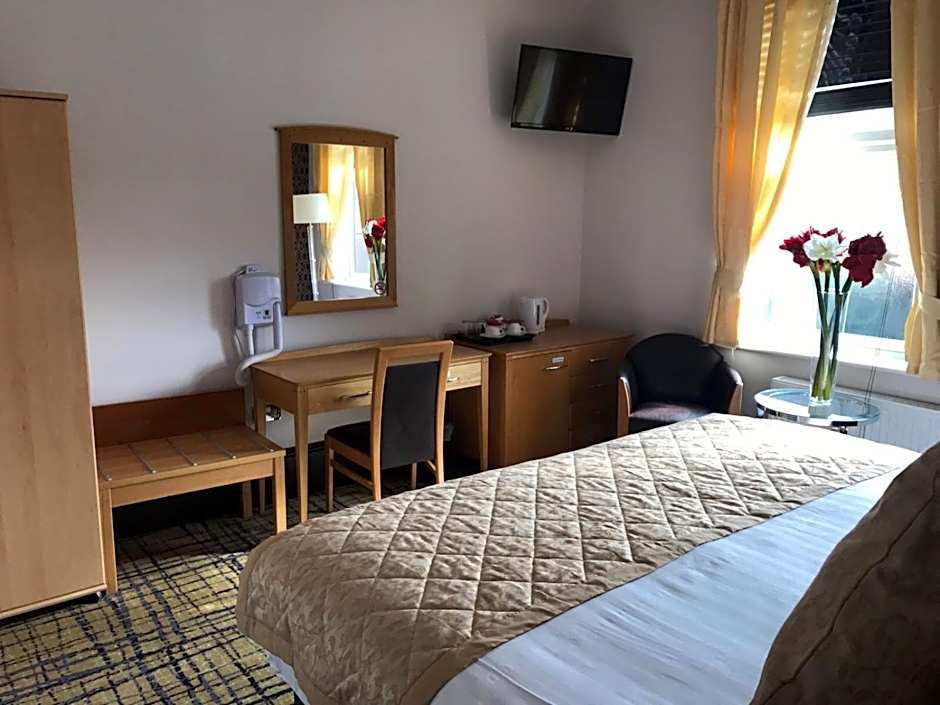 Harefield Manor Hotel