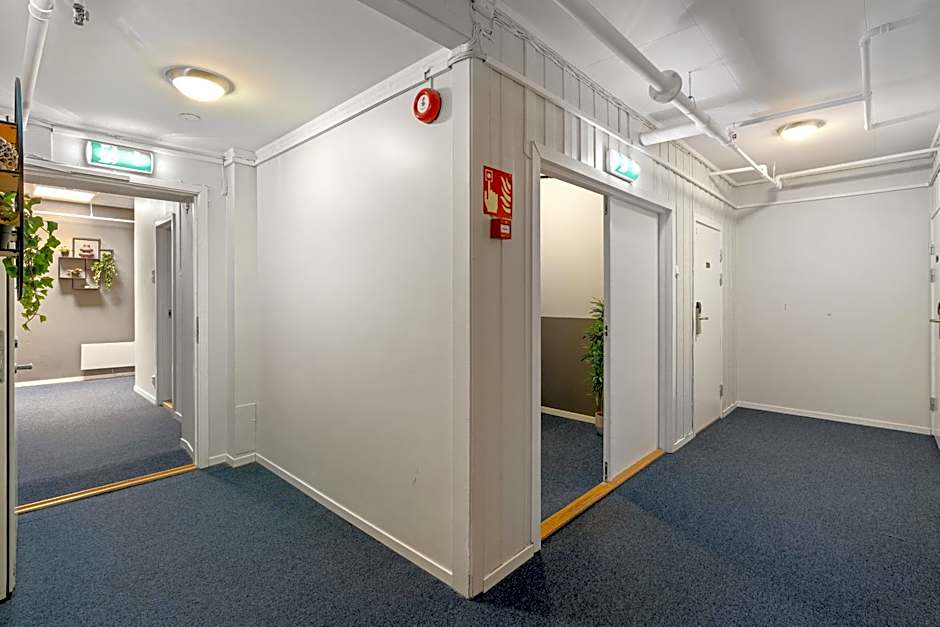 Enter Backpack Hotel