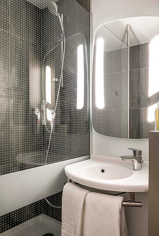 ibis Cannes Plage La Bocca