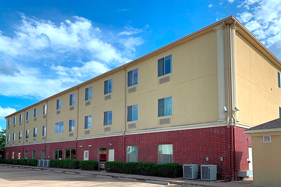 Comfort Suites Texas Ave.