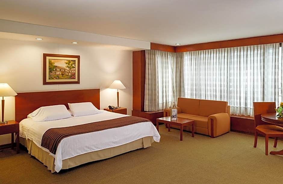 Torre de Cali Plaza Hotel