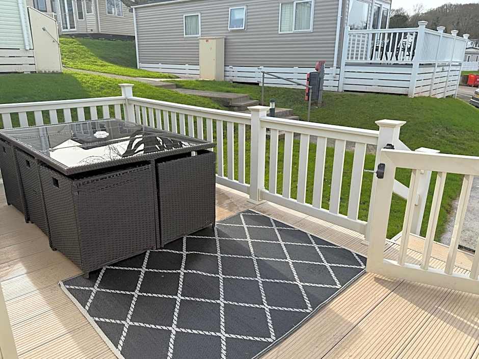 Hoburne Devon Bay Holiday Home Fresh Bright Rental - Home from home