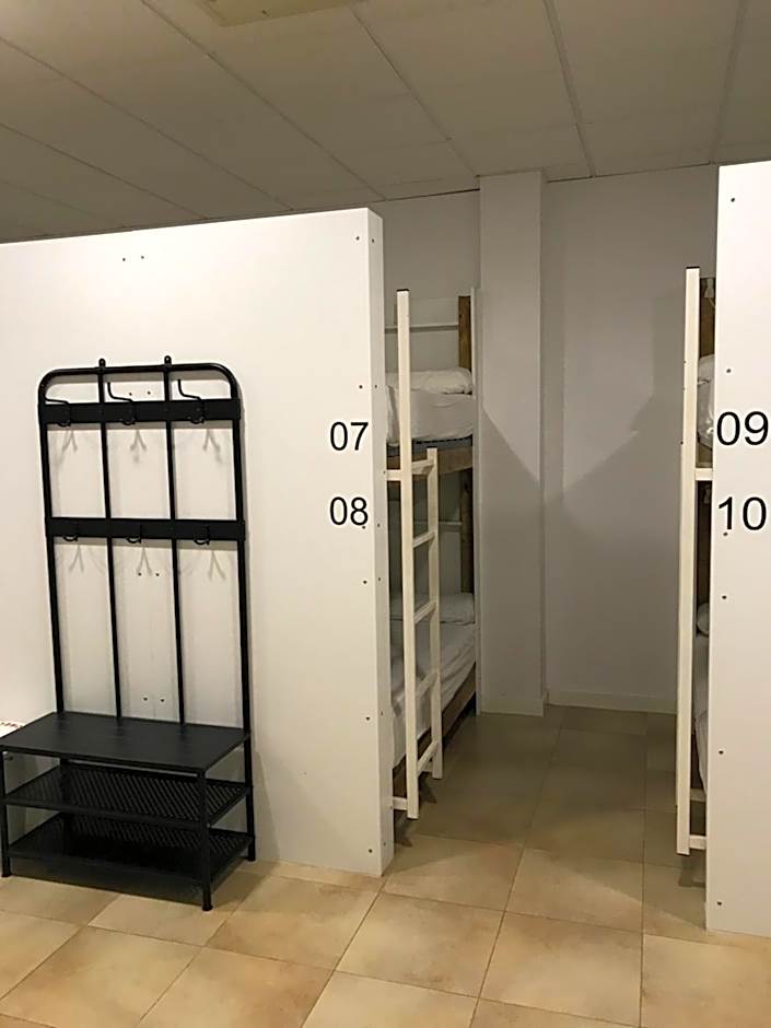 Albergue O Pedrón Hostel & Rooms