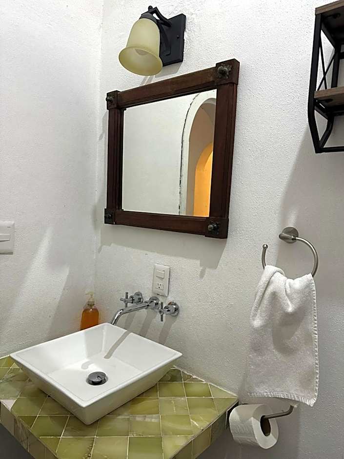 Hotel Casa Alvarada