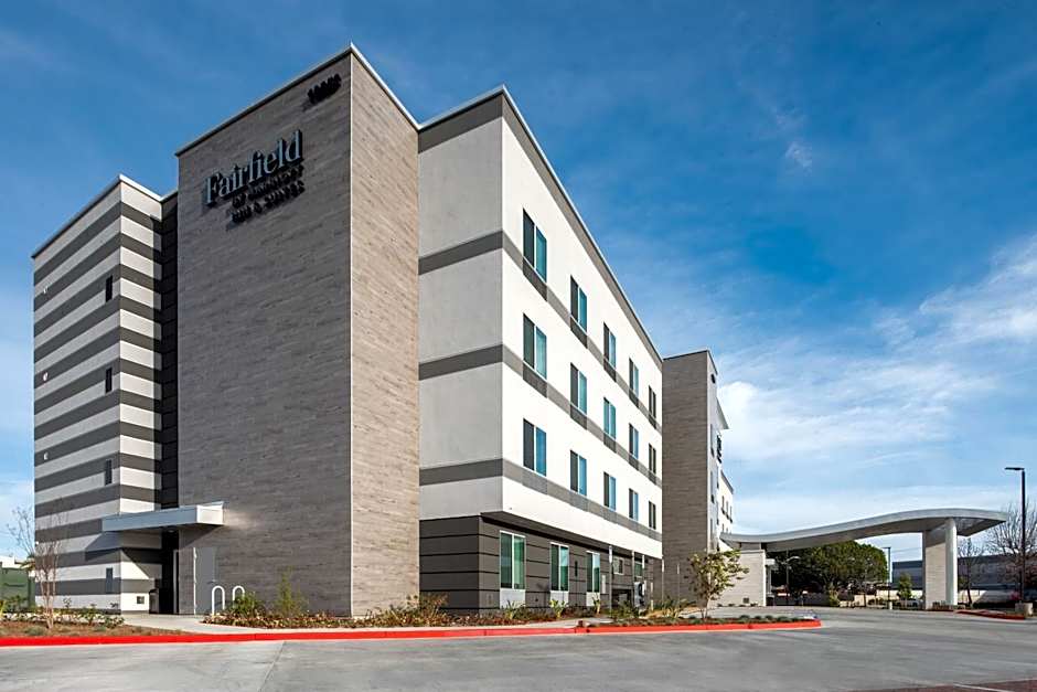Fairfield Inn & Suites by Marriott Anaheim Los Alamitos