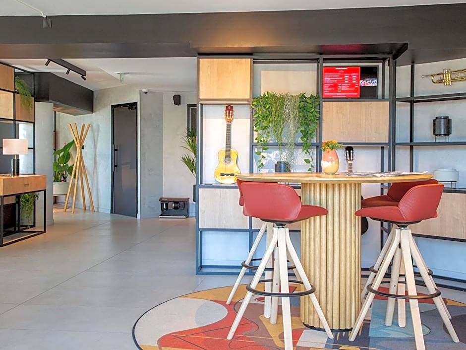 Ibis Nice Aéroport Promenade des Anglais