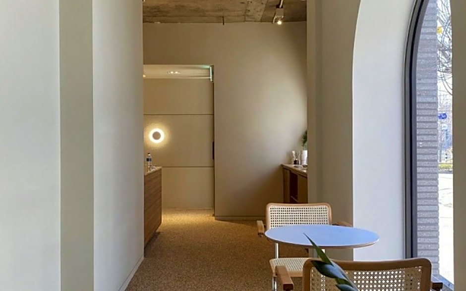 Gwangyang Seven Bricks Hotel