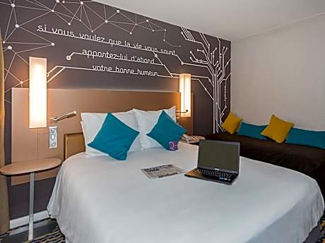 Superior Room with 1 double bed and 1 single bed