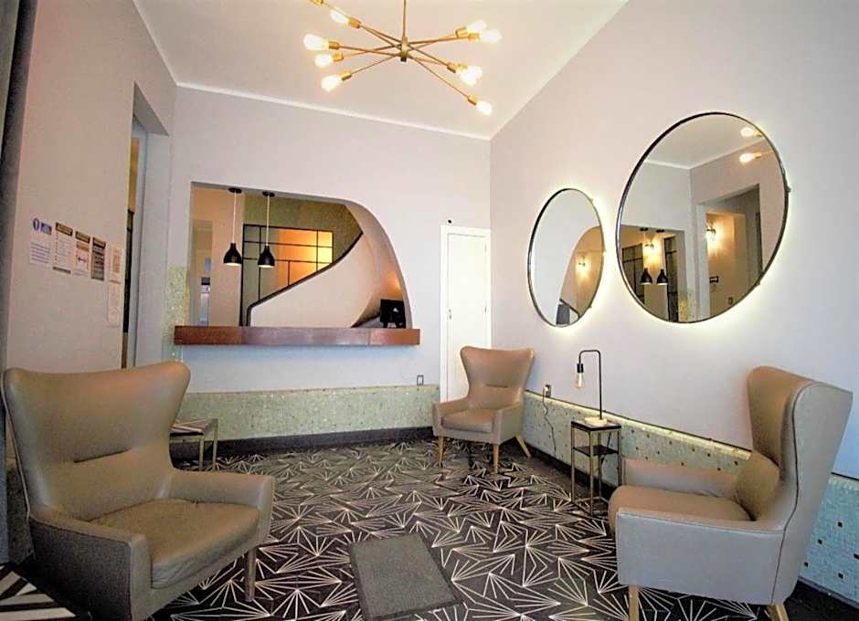 Suites Alcazar