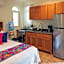 Casa Sonoma - Charming Condos Minutes from Beach & Reef