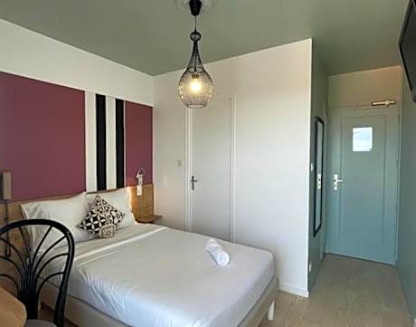 Single Room with Balcony