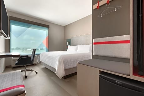 Standard King Room - Disability Access