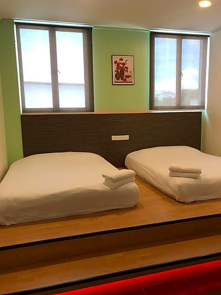 VIVA HOTEL SRI AMAN
