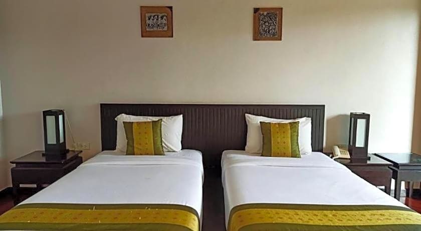 khaoyai lumtakong hotel