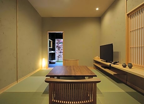 Room with Tatami Area and Private Hot Spring Bath - Maisonette Villa (Worikara)