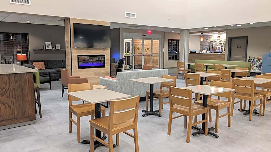 Country Inn & Suites by Radisson, Covington, LA