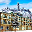 Four Points By Sheraton Hotel & Suites Calgary West