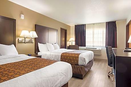 Queen Room with Two Queen Beds - Non-Smoking