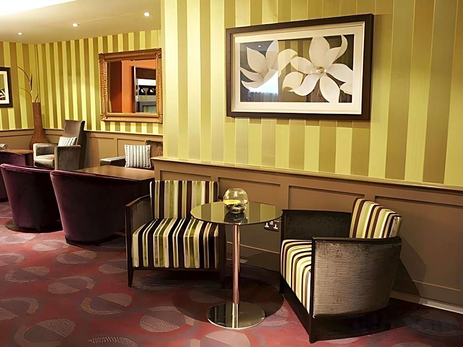 Manchester Airport Stanley Hotel by Belvilla