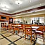 Comfort Inn & Suites Oakland