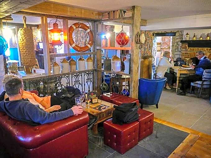 The Crab And Lobster Inn