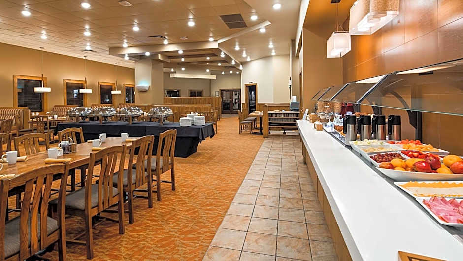 Best Western Plus Winnipeg Airport Hotel