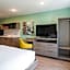 ECHO Suites Extended Stay by Wyndham Spartanburg