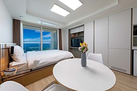 Sockcho Summitbay Oceanview 1705