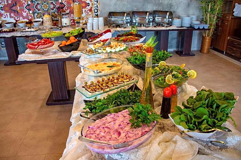 Green Palace Suite Hotel