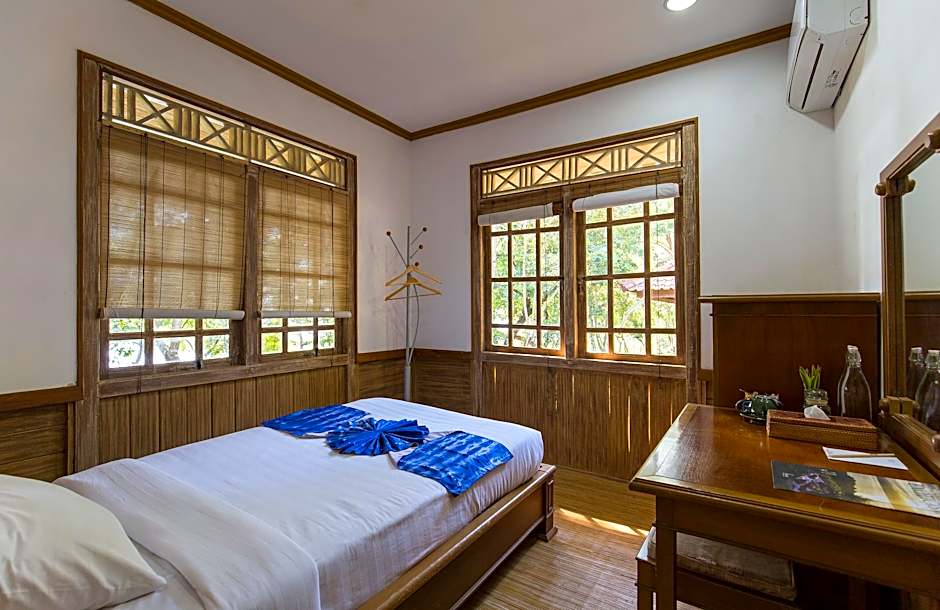 Menjangan Eco Lodge