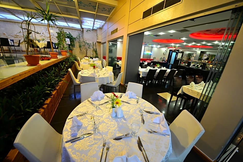 May park HOTEL