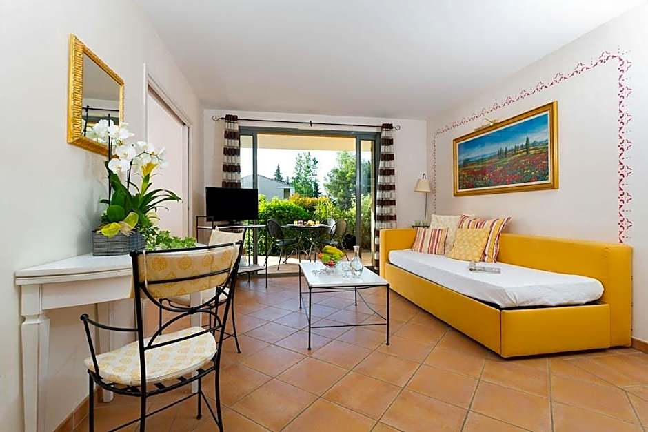 Le Domaine De Provence Country Club