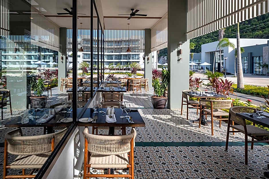 Ocean Eden Bay - Adults Only - All Inclusive