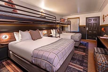 Queen Room with Two Queen Beds and Bunk Beds - Ground Floor