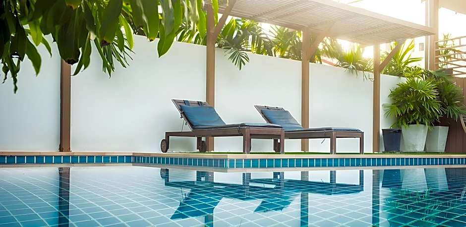 Talay Hotel & Villa