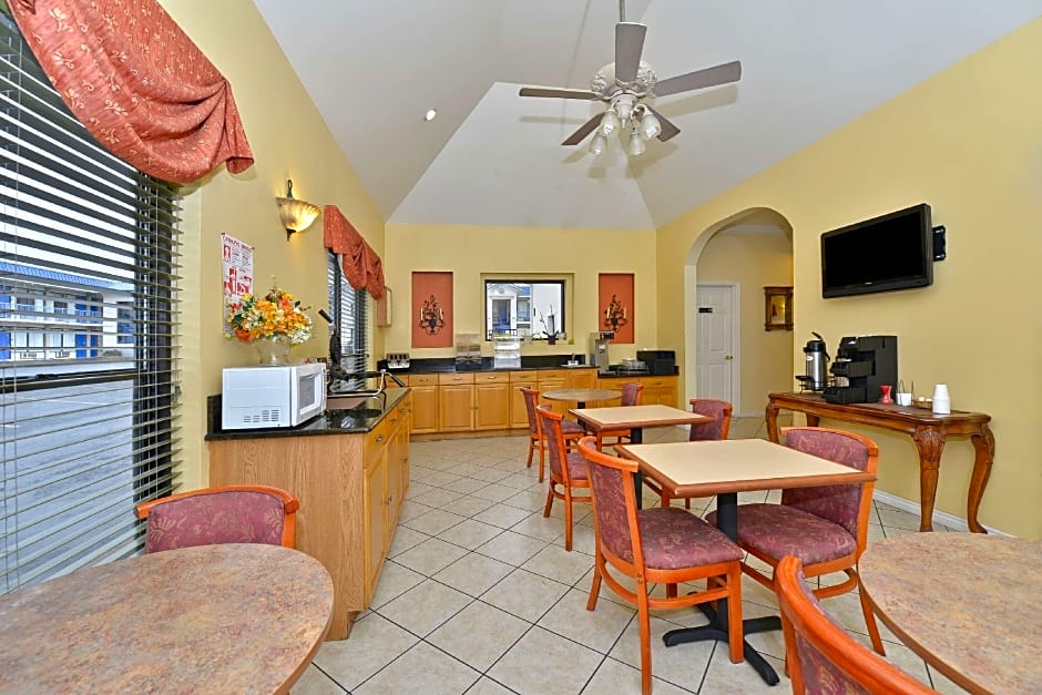 Americas Best Value Inn Hillsboro