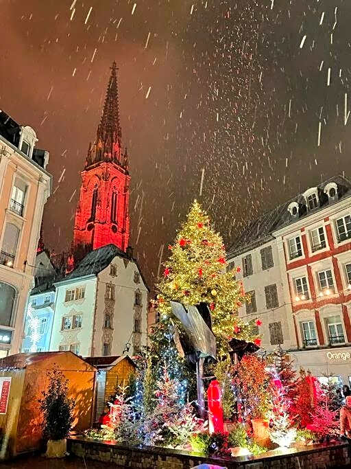 ART & SPA Luxury bedroom at the heart historical center