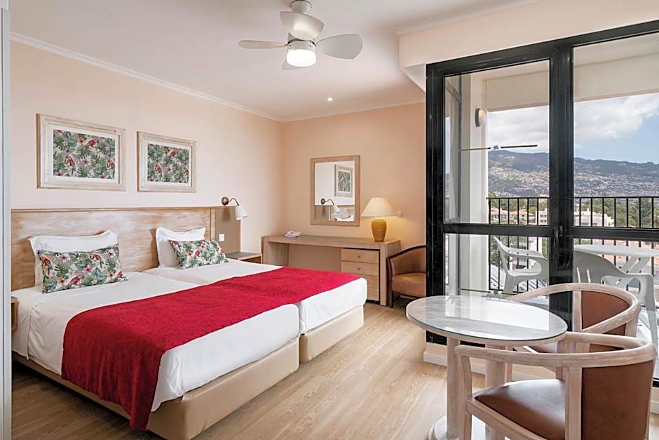 Dorisol Buganvilia Studio Hotel