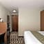 Microtel Inn & Suites By Wyndham Kirkland Lake