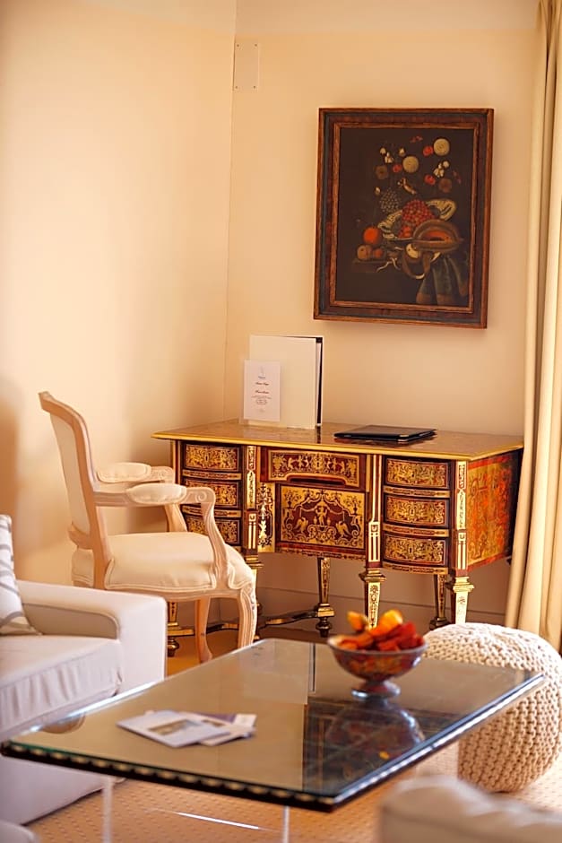 Hôtel du Grand Lac Excelsior