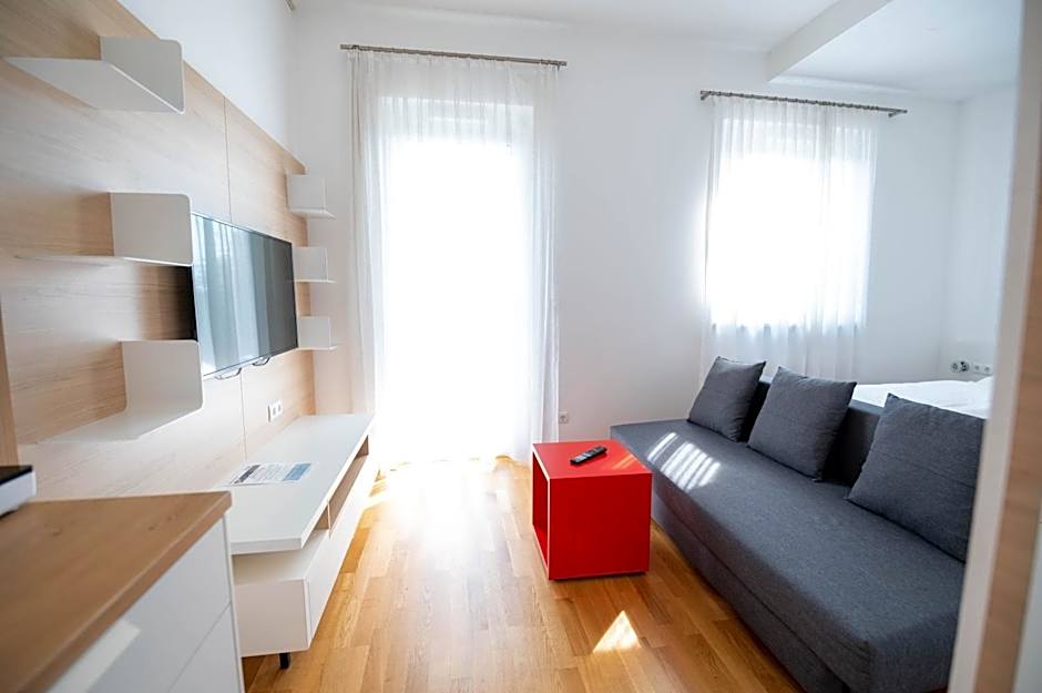 SHOME Hotel Graz I Self-Check-In I Free Parking