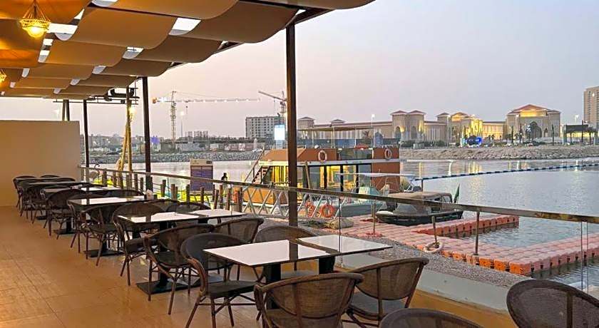 Golden Tulip Al Khobar Suites